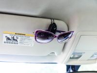PODRŽBRÝLE praktický držák brýlí do auta černý
