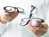 4 ks mikrovlákno na brýle a čočky fotoaparátů