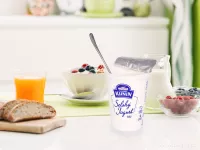 Lžička JOGURT/LATTE délka 18,5 cm