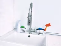 Organizér/stojan do kuchyně s praktickým dávkovačem
