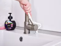 ZÁROHÁK, rohový kartáč pro čištění těžko dostupných míst