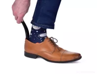LŽÍCE/OBOUVÁK NA NAZOUVÁNÍ OBUVI
