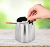Vysoký nerezový popelník