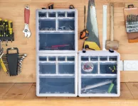 Praktický organizér/box ŠROUBOVNÍK & MATIČKOVNÍK se 7 zásuvkami