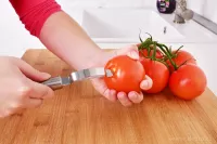 20 cm nerezová ŠKRABKA s pilkovou čepelí na konci s vykrajovátkem