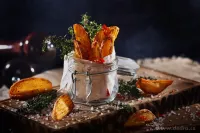 22 cm vlnkovací nerezový kráječ na ozdobné vlnkování GOURMET