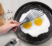 25 cm nerezová OBRACEČKA, mřížkovaná