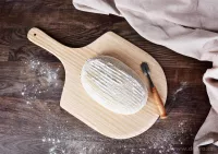 DŘEVĚNÉ PRKÉNKO/LOPATA na domácí chleba i pizzu