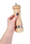 Ruční mlýnek na pepř a sůl z bukového dřeva