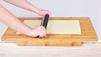 47 cm celonerezový váleček na těsto, professional