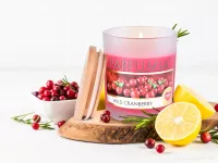 Sójová vonná EKO svíce PARFUMIA® šťavnatá brusinka, WILD CRANBERRY