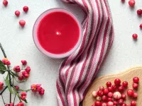 Sójová vonná EKO svíce PARFUMIA® šťavnatá brusinka, WILD CRANBERRY