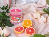 Sójová vonná EKO svíce PARFUMIA®, šťavnatá vůně grepu RED GRAPEFRUIT