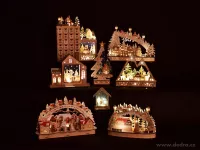 35 cm domek se zimní krajinou s LED osvětlením