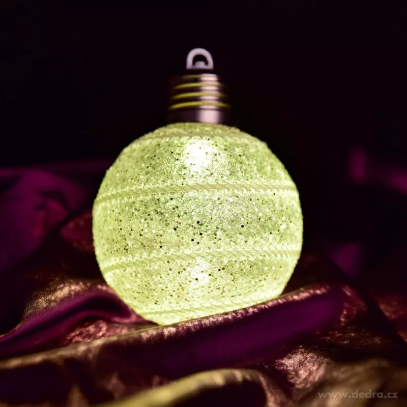 8 cm svíticí LED koule s bílým lemováním a třpytivým finišem