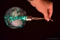 9,5 cm XL svítící LED transparentní koule s proměnlivým barevným osvětlením