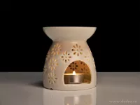 Keramická aromalampa, s krajkovým dekorem