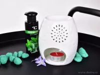Keramická aromalampa, s krajkovým dekorem