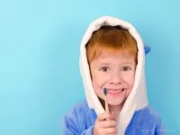 Dětský zubní kartáček GoEco® BAMBOO z bambusu, s velmi měkkými štětinkami