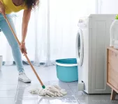 6 L kbelík z odolného plastu s madlem na přenášení