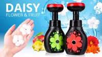 Pěnové mýdlo na ruce i tělo s veselým ? napěňovačem, květinová vůně DAISY FLOWER