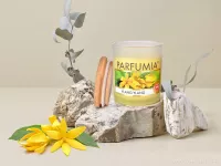 Sójová vonná EKO svíce PARFUMIA®, YLANG YLANG