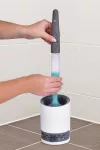 2v1 silikonová WC štětka s dávkovačem gelu