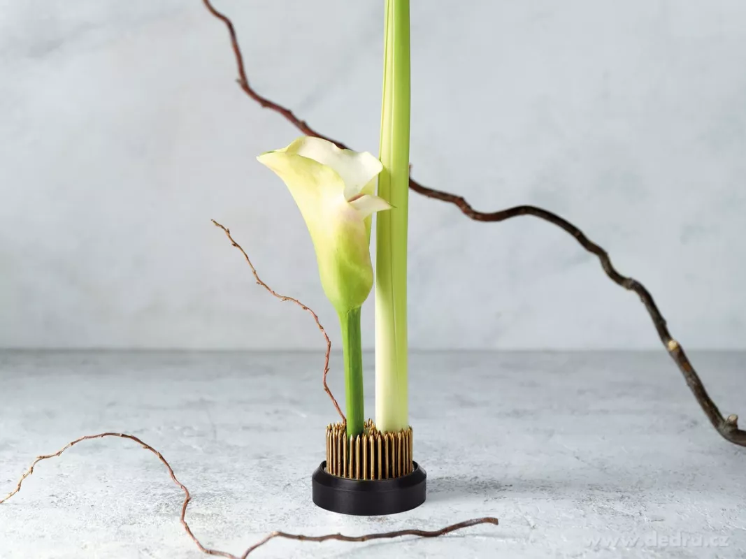 Aranžovací napichovací ježek na květiny IKEBANA