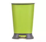 11 l nášlapný odpadkový koš s víkem