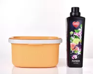 2,5 L kbelík z odolného plastu s madlem na přenášení