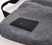 Taška crossbody FC BLACK BADGE