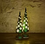 35 cm LED svítící stromeček