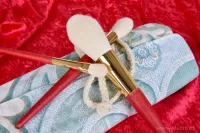 9 ks profesionálních přírodních štětců na make-up v látkovém pouzdře