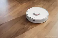 Čistič podlah pro robotické vysavače s funkcí mopování, ROBOT SHAMPOO