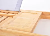 Nastavitelný bambusový stolek na vanu