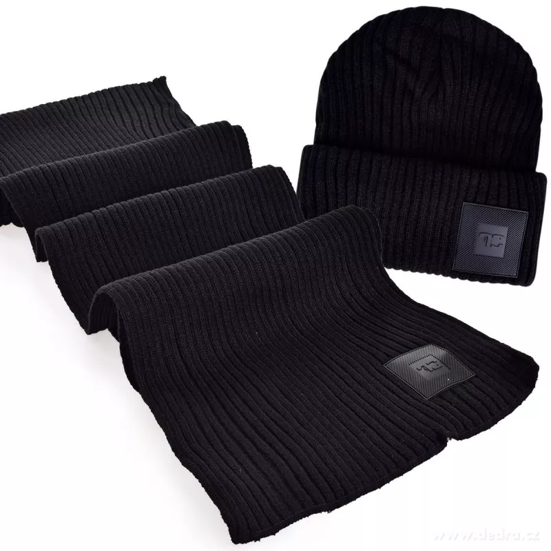 SADA 1+1 pletená čepice a šála s aplikací loga FC BLACK BADGE