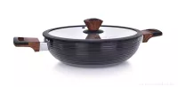 Pánev WOK Ø 28 cm s poklicí BIOPAN® WOODOO, s rukojetí soft touch v imitaci dřeva