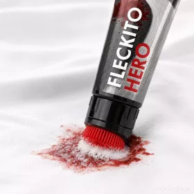 FLECKITO HERO | koncentrovaný enzymový odstraňovač skvrn s kartáčkem | 110 ml