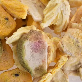 MIX OVOCE: mango, banány, ananas, fíky & marakuja | lyofilizované kousky, ovoce sušené mrazem | 50 g